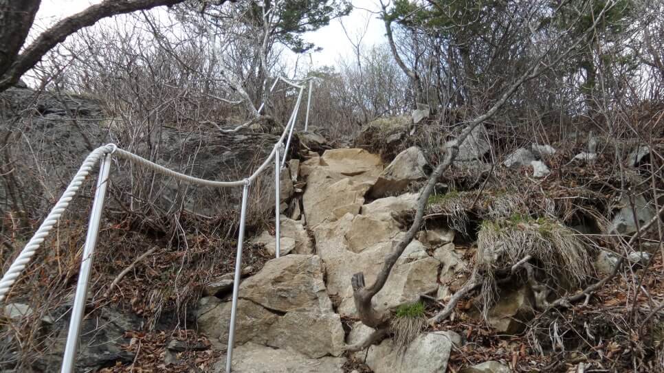 100대 명산 등산하기 서른다섯번째 가평 화악산 경기도의 최고봉 아름다운만큼 산세가 험하고 깊은산