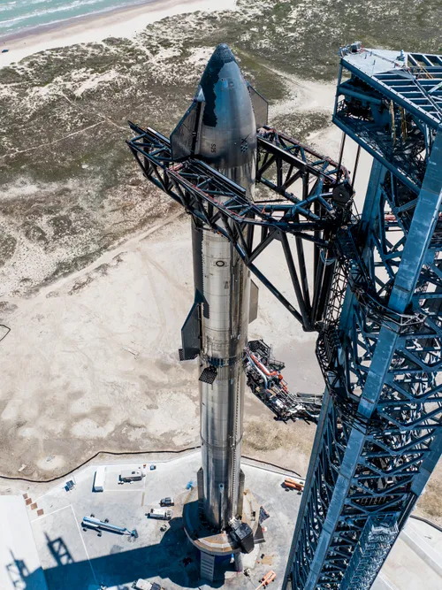 스타쉽 발사대 모습