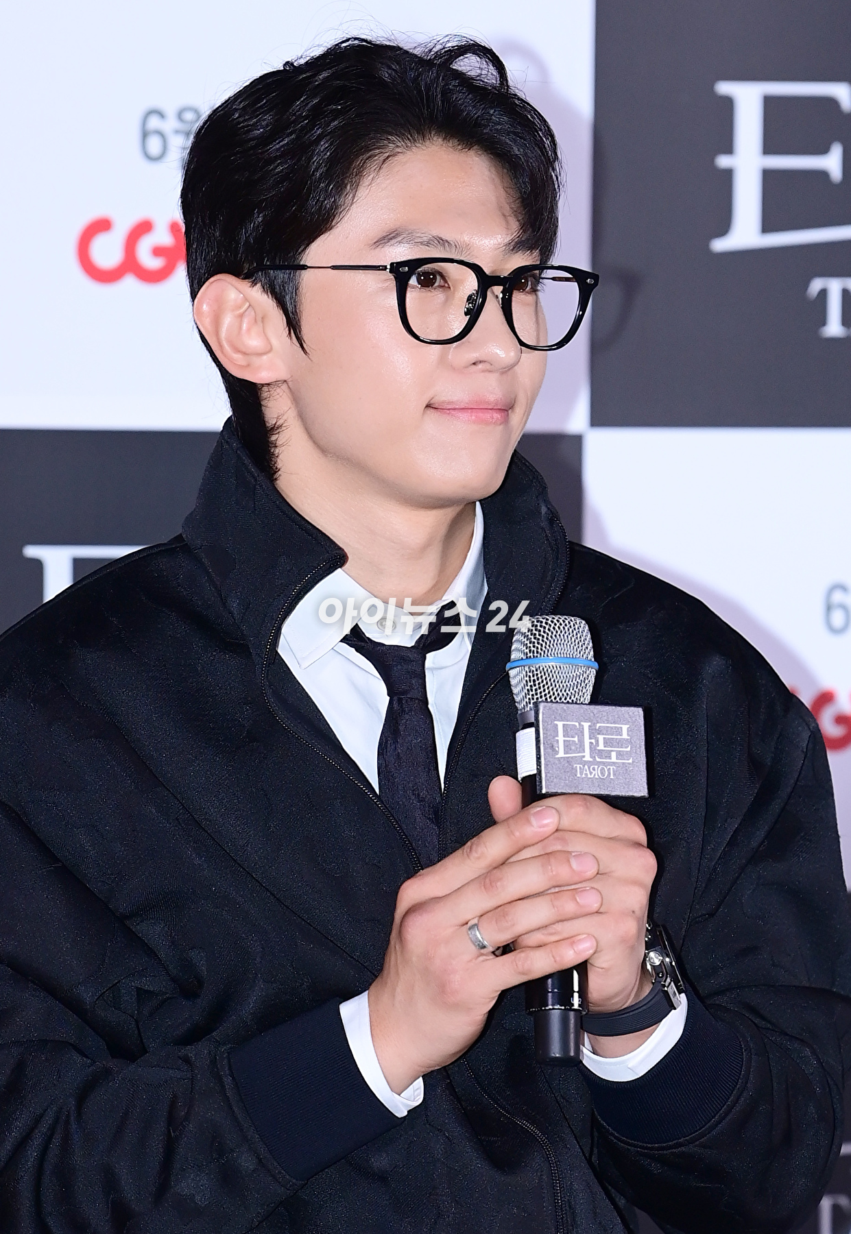 배우 김진영(덱스)이 12일 오후 서울 CGV 용산아이파크몰에서 열린 영화 '타로'(감독 최병길) 기자간담회에 참석하고 있다. [사진=정소희 기자]