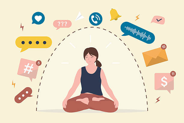 미디어로 가득찬 공간에 디지털 디톡스를 지키기 위해 가부좌를 튼 여성 일러스트