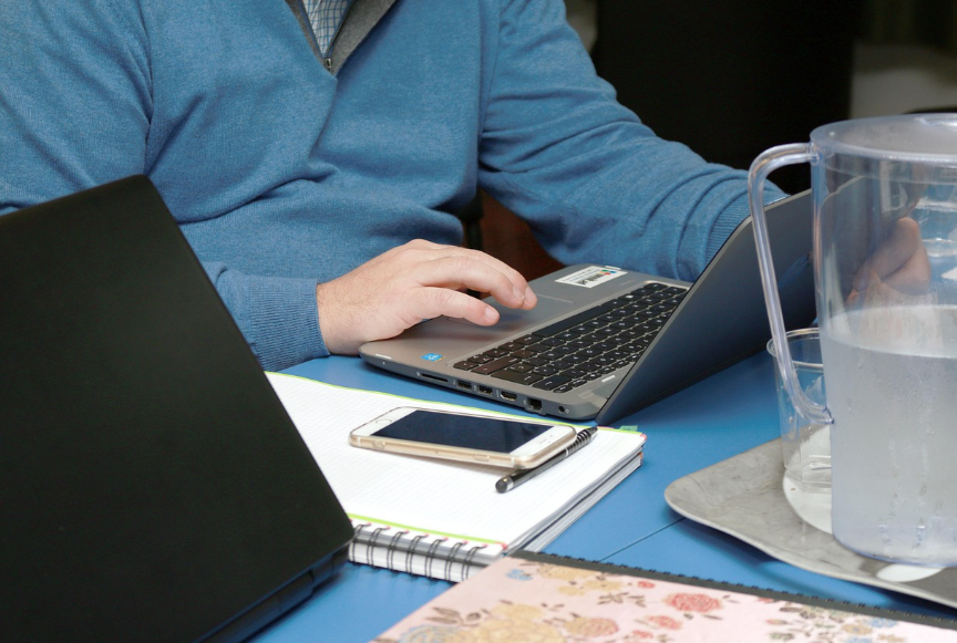 하이브리드 워크 시대의 자기관리 전략