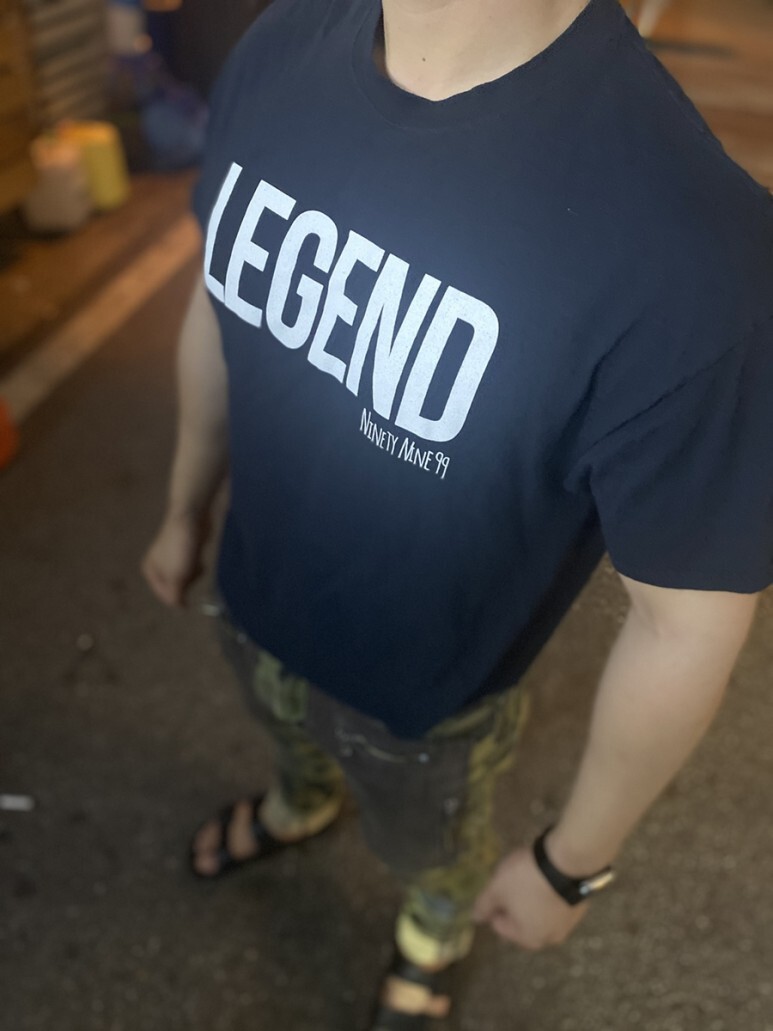 데일리 룩(오뭘입)_강경원 레전드 티셔츠, 레전드 티셔츠, 카모바지 보세, 버켄스탁 샌들, 꿀조합코디, OOTD