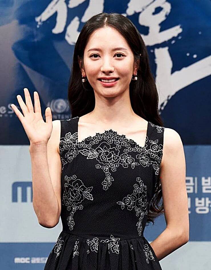 가수-겸-배우-김지연