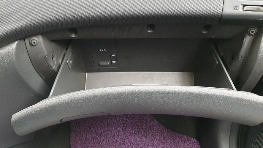 에어컨필터 교체 완료 모습