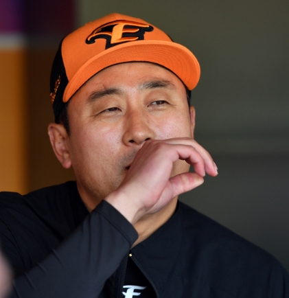 한화이글스 최원호 감독 프로필 나이 고향 학력 경력