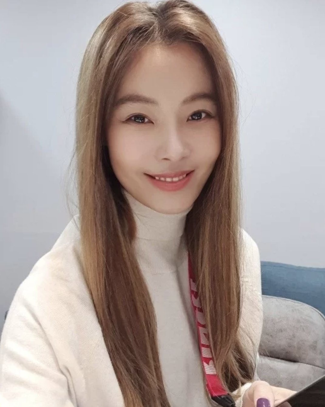윤소이 셀카