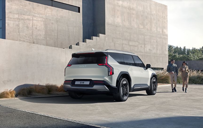 2023 EV9 포토 제원