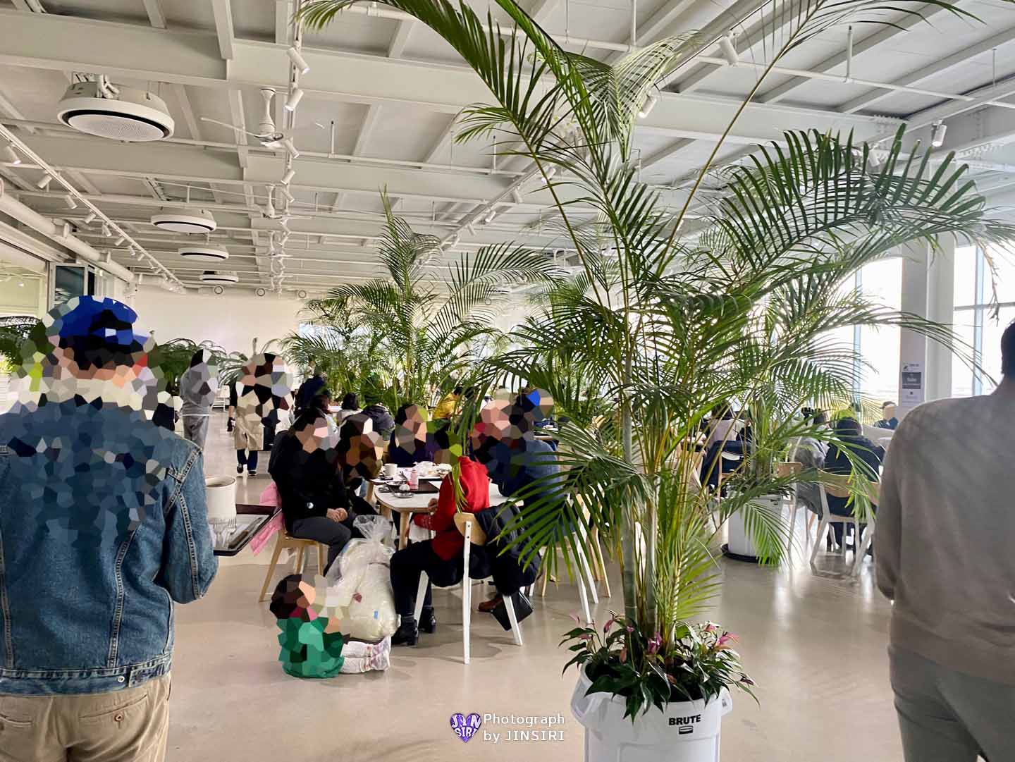 ๊ฒฝ๊ธฐ๋ ํ์ฃผ ๋ํ ์๋ฌผ์ ๋ฒ ์ด์ปค๋ฆฌ ๋ธ๋ฐ์น ์นดํ ์์ธ๊ทผ๊ต