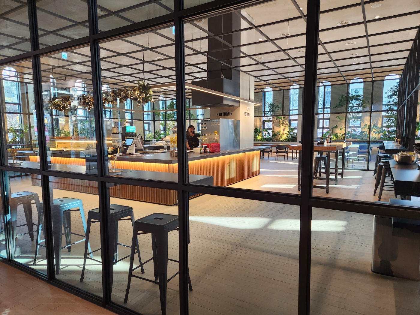 그래픽바이대신