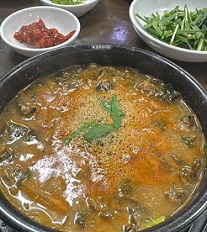 우렁이추어탕