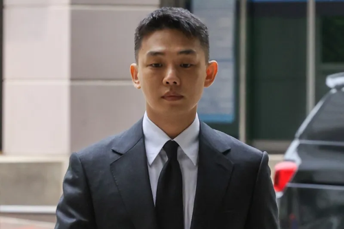 유아인-징역