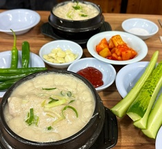 들깨삼계탕
