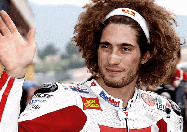 마르코 시몬첼리(Marco Simoncelli) – 불꽃처럼 살다 간 이탈리아의 레이싱 스타