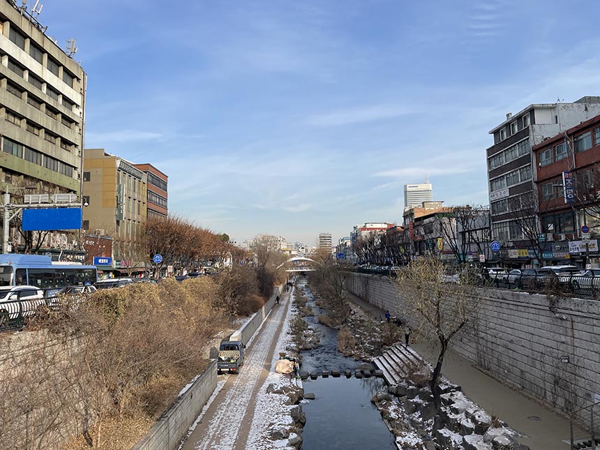 방산 시장 풍경