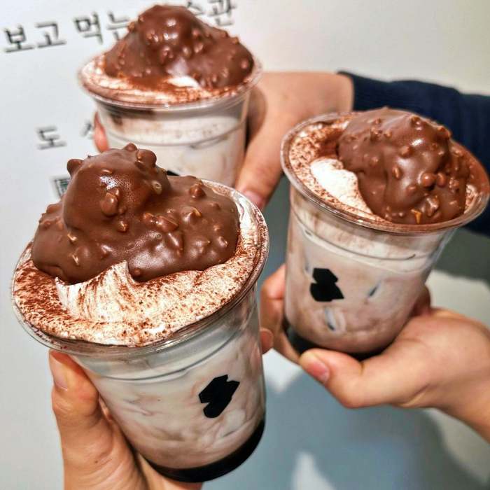 상수역 맛집 추천 생방송투데이 간판 없이도 하루 천 명 방문 베이커리 디저트 카페 마들렌 오늘방송 수상한 빵집