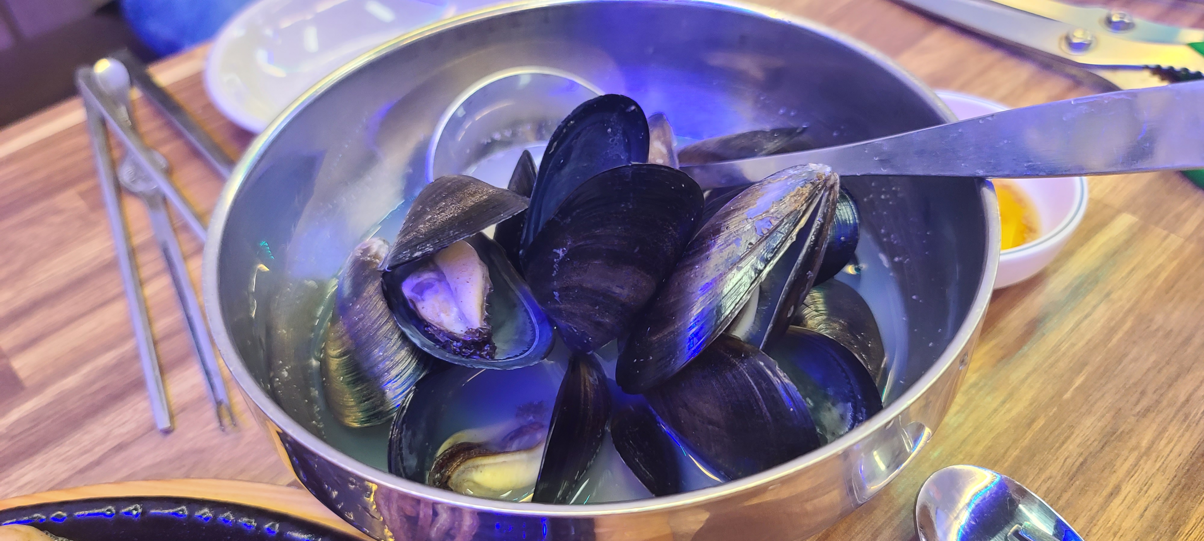 상대원맛집 11월제철음식 대게 킹크랩 랍스터 죽해수산 성남맛집 대게맛집 영업시간 메뉴판 기본반찬 통오징어버터구이 홍합탕