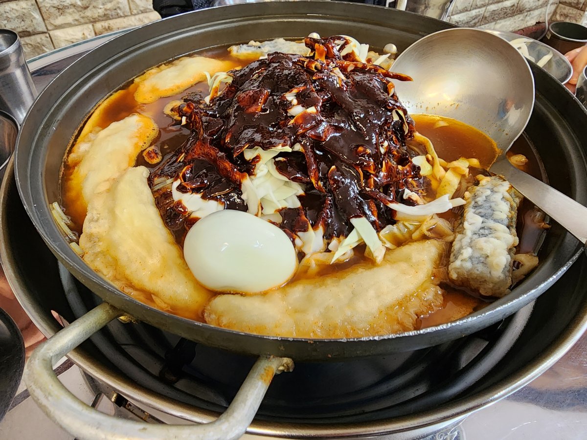 모모즉석떡볶이