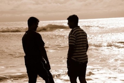 불가근불가원 경이원지(不可近不可遠 敬而遠之) 뜻