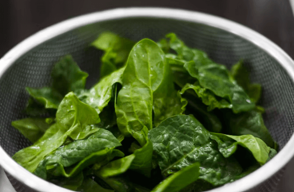 갱년기 여성 필수템: 좋은 음식 6가지