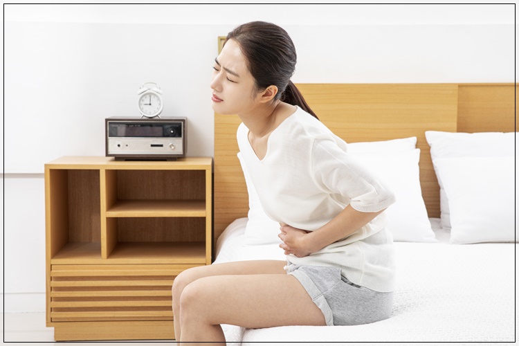 생리 중에도 다이어트 가능한가요? 생리 주기별 다이어트 팁