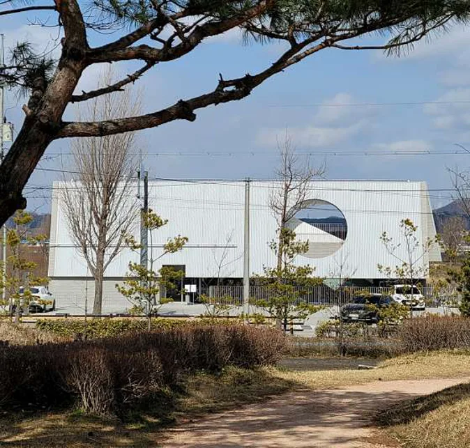 루티니아