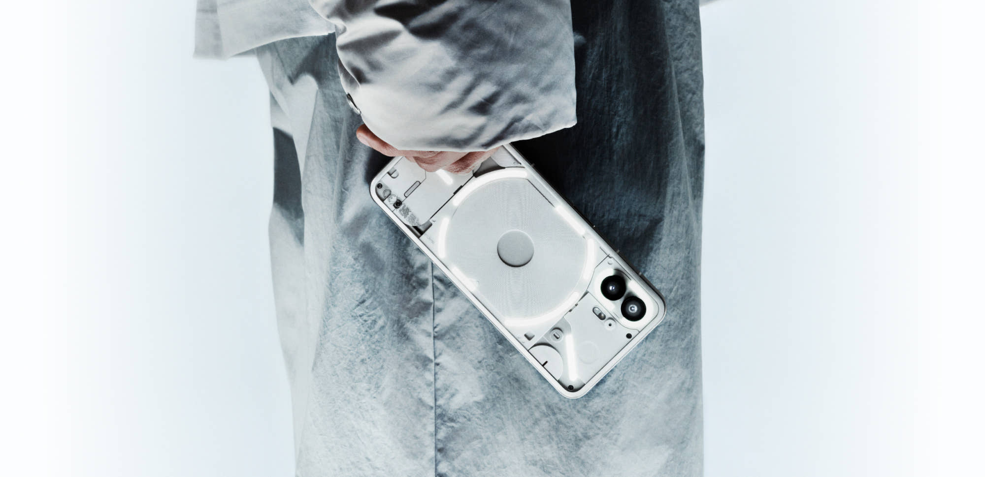 낫싱폰 (2) [NOTHING PHONE (2)]