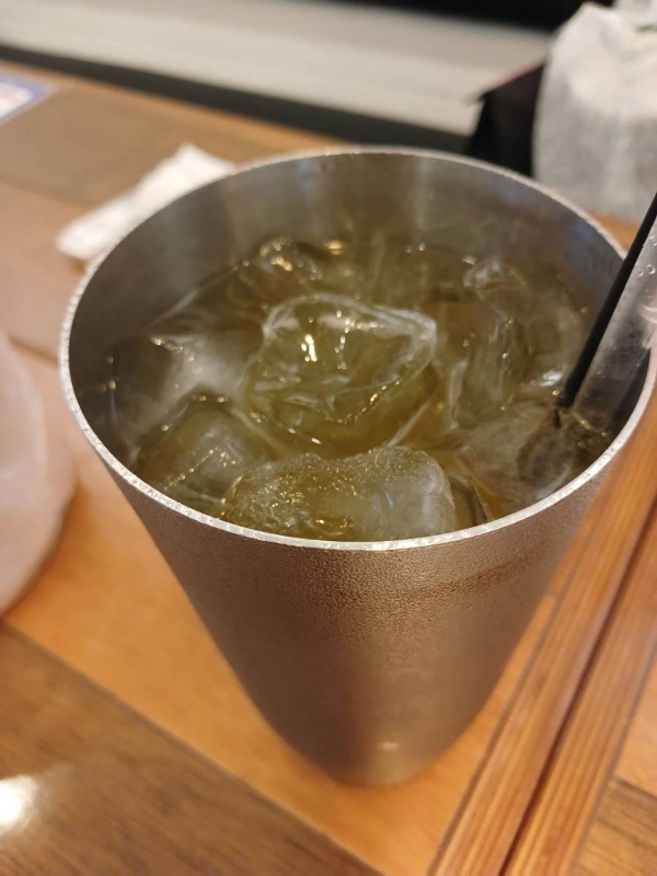 니뽕내뽕 탄산음료
