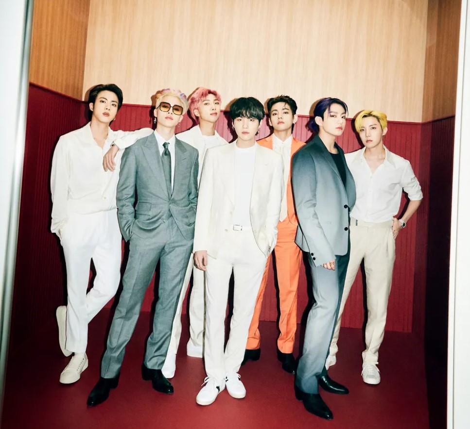 BTS 7명 멤버의 역할과 매력 포인트 분석