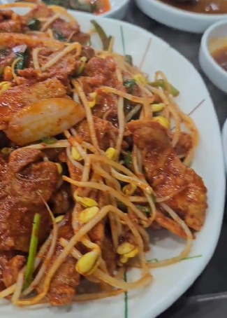 서울 노량진에 가면 꼭 가봐야 할 맛집 TOP 10