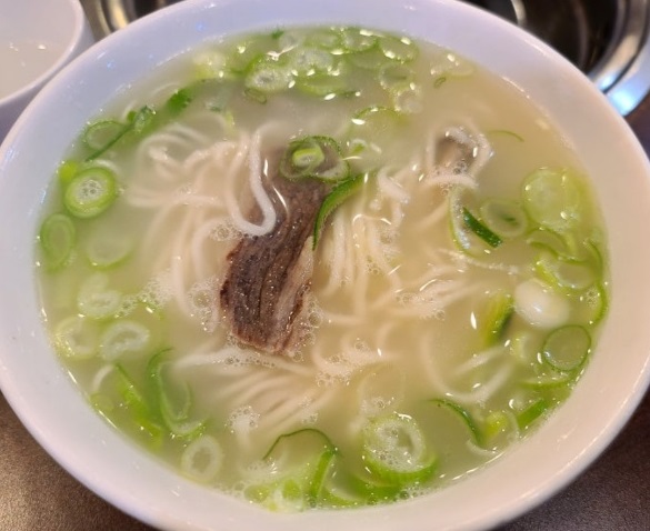 명동-곰국시집-곰국수-전골국수