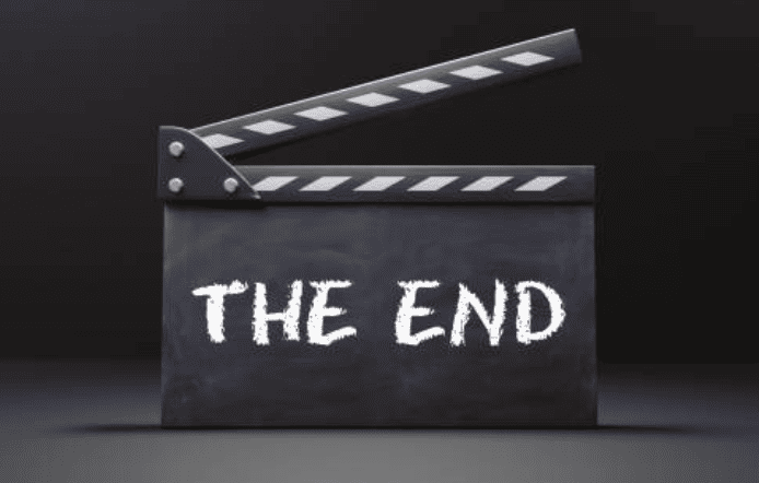 THE END글자가 새겨진 클래퍼 보드
