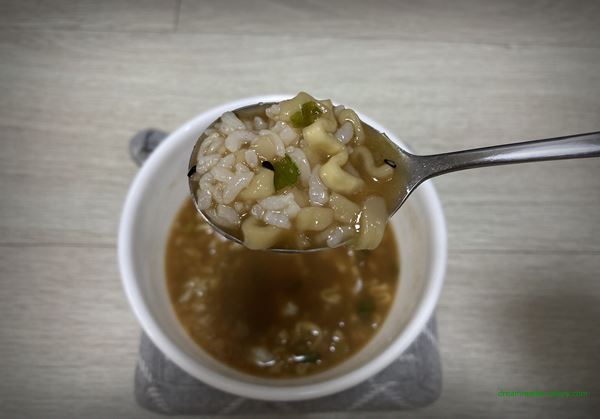 삼양 흑삼계탕면 라면 2022년 8월 조리 후 국물 밥