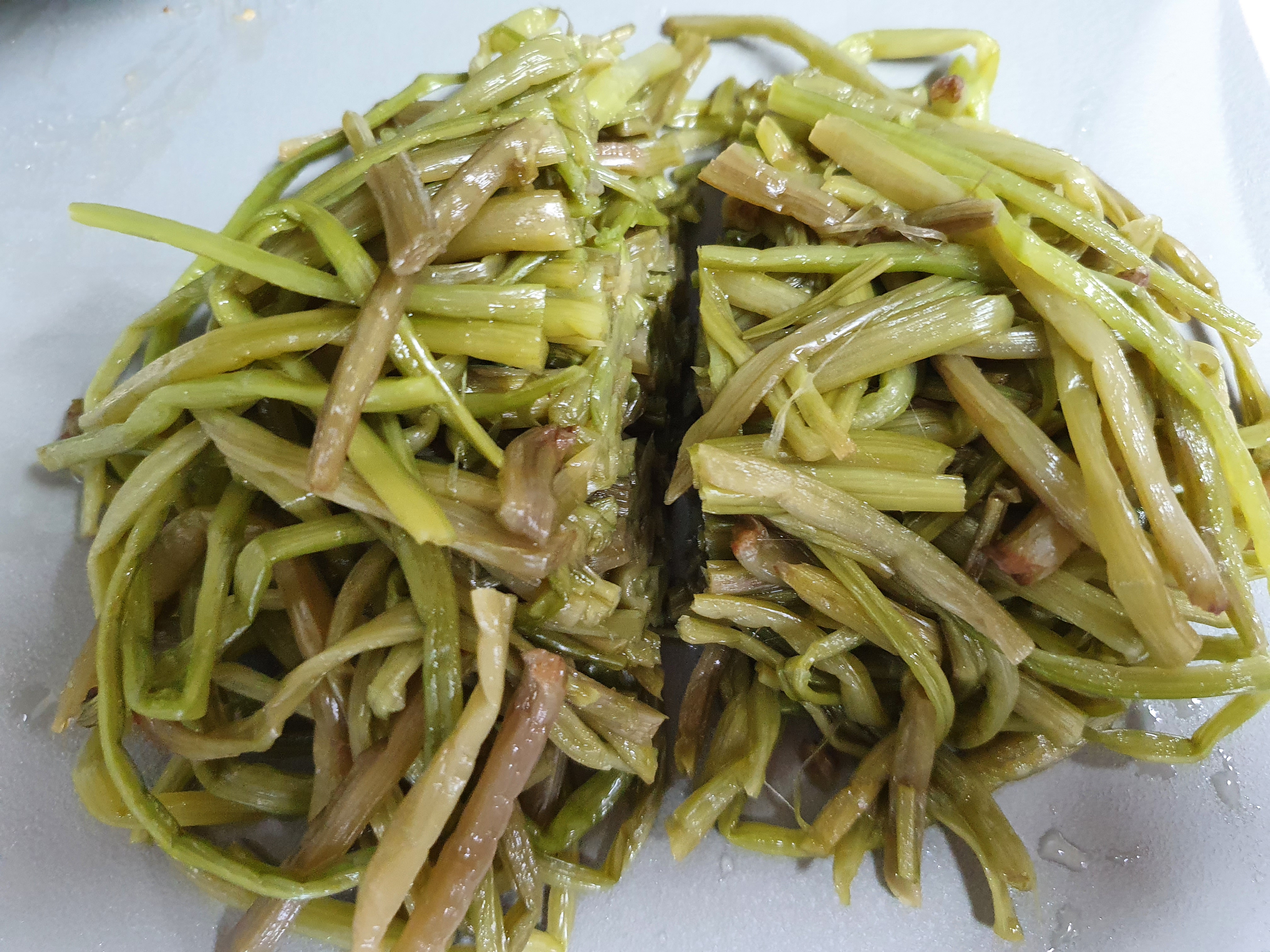 고구마순 볶음, 부드럽게 볶는법 고구마순 손질법