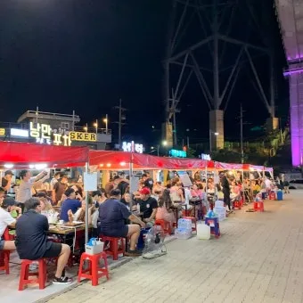 여수 낭만포차 거리 밤바다 해산물 향연_14
