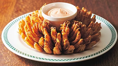 유니버셜 스튜디오 재팬 이자카야/바 맛집 추천 3곳[일본 현지인 추천](탑 오브 유니버셜, 쿠시야 모노가타리, 휘네간스 바&amp;그릴)