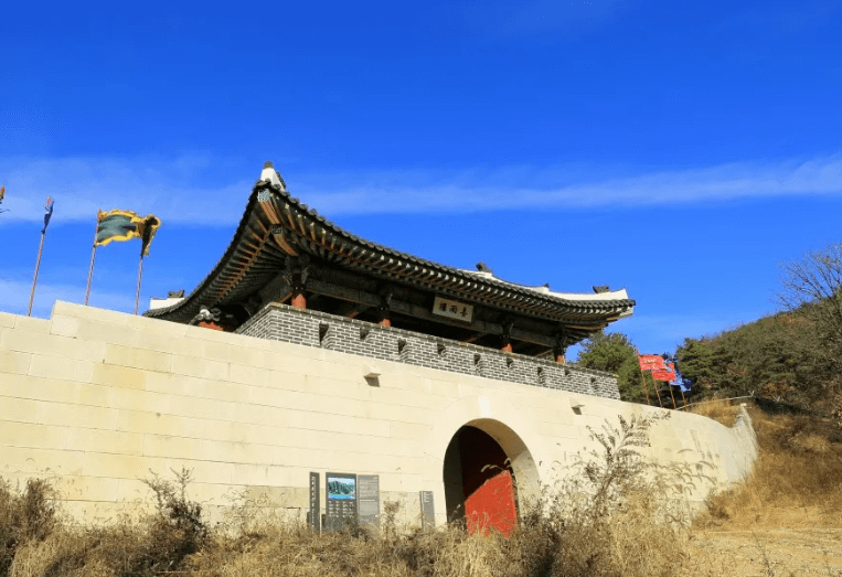문수산성