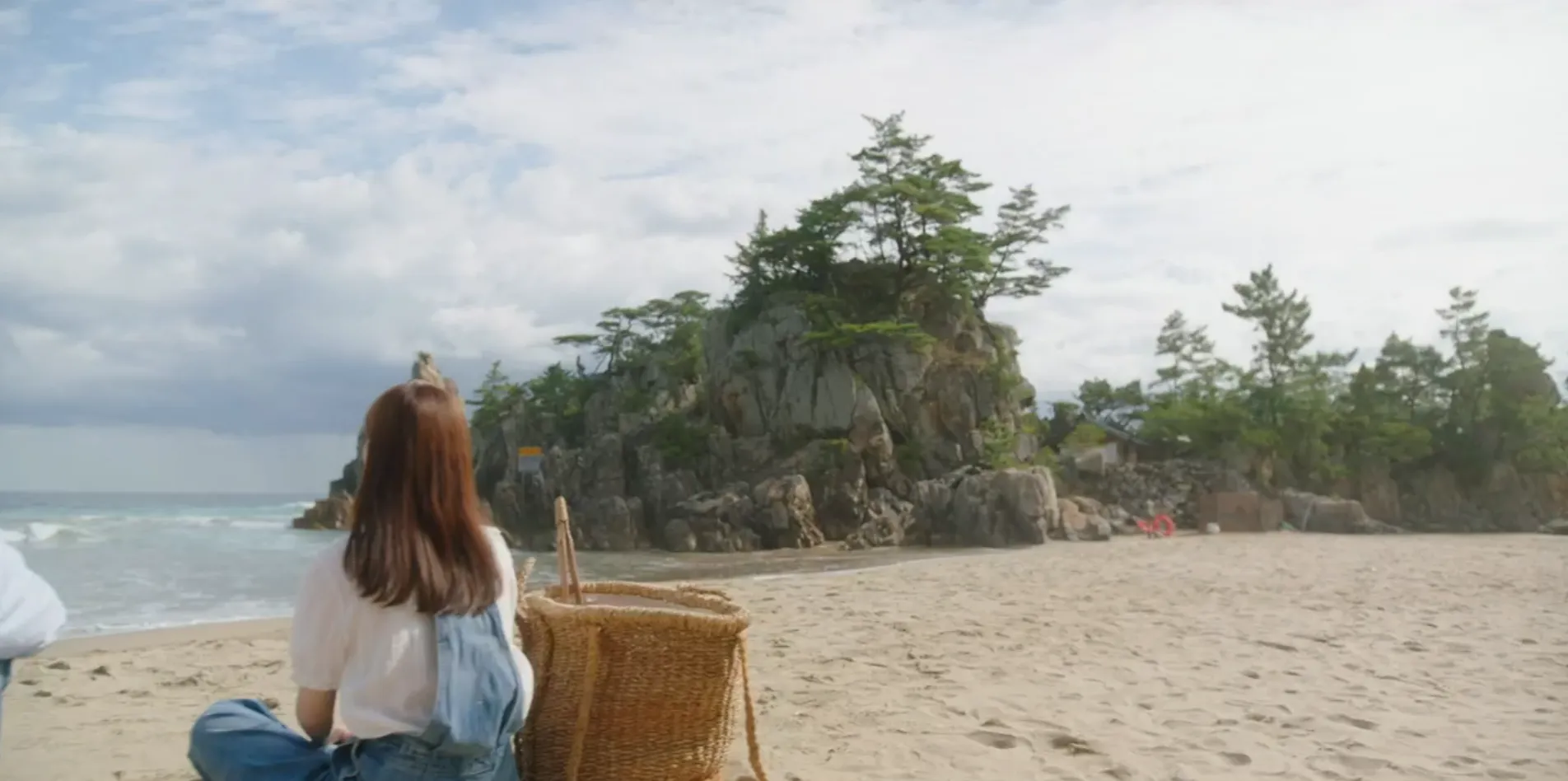 비밀은 없어 촬영지 쓰레기 바위 부남해수욕장