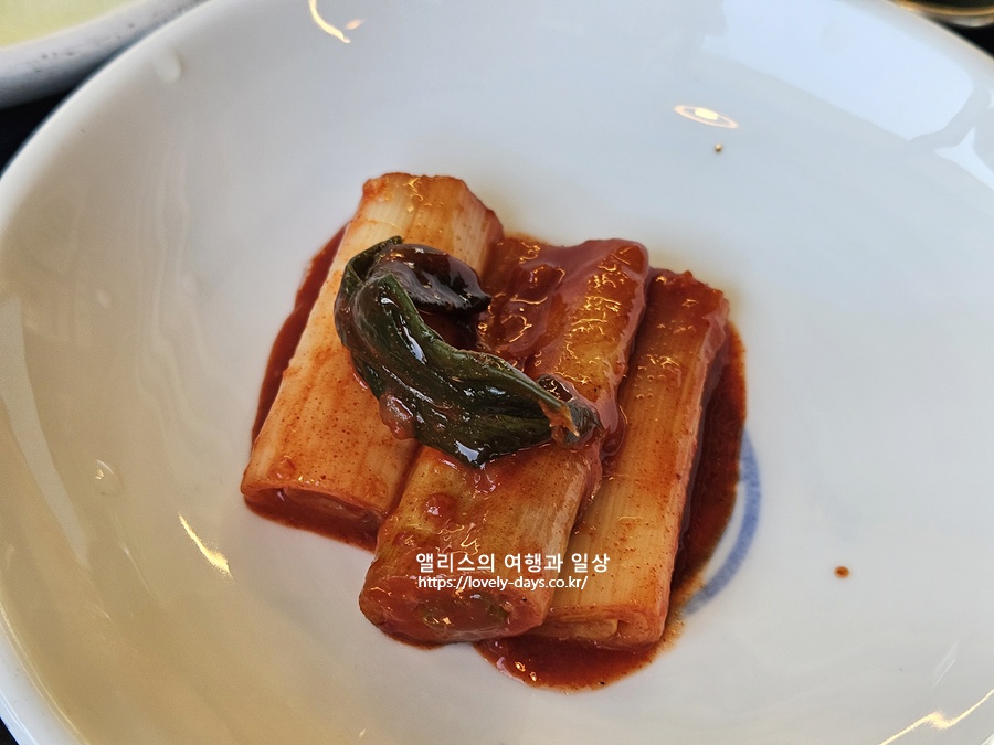 불국사 근처 맛집 호반오리 오리고기 버섯 주물럭 경주 부추가래떡