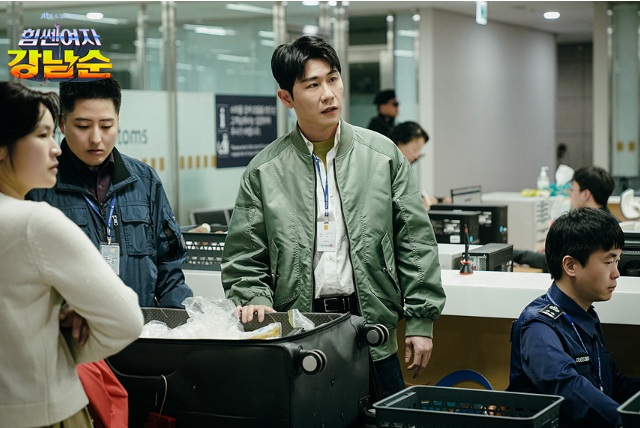 힘쎈여자 강남순 등장인물 정보