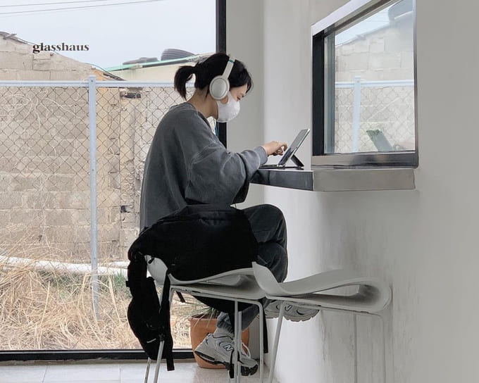 안은진 사복