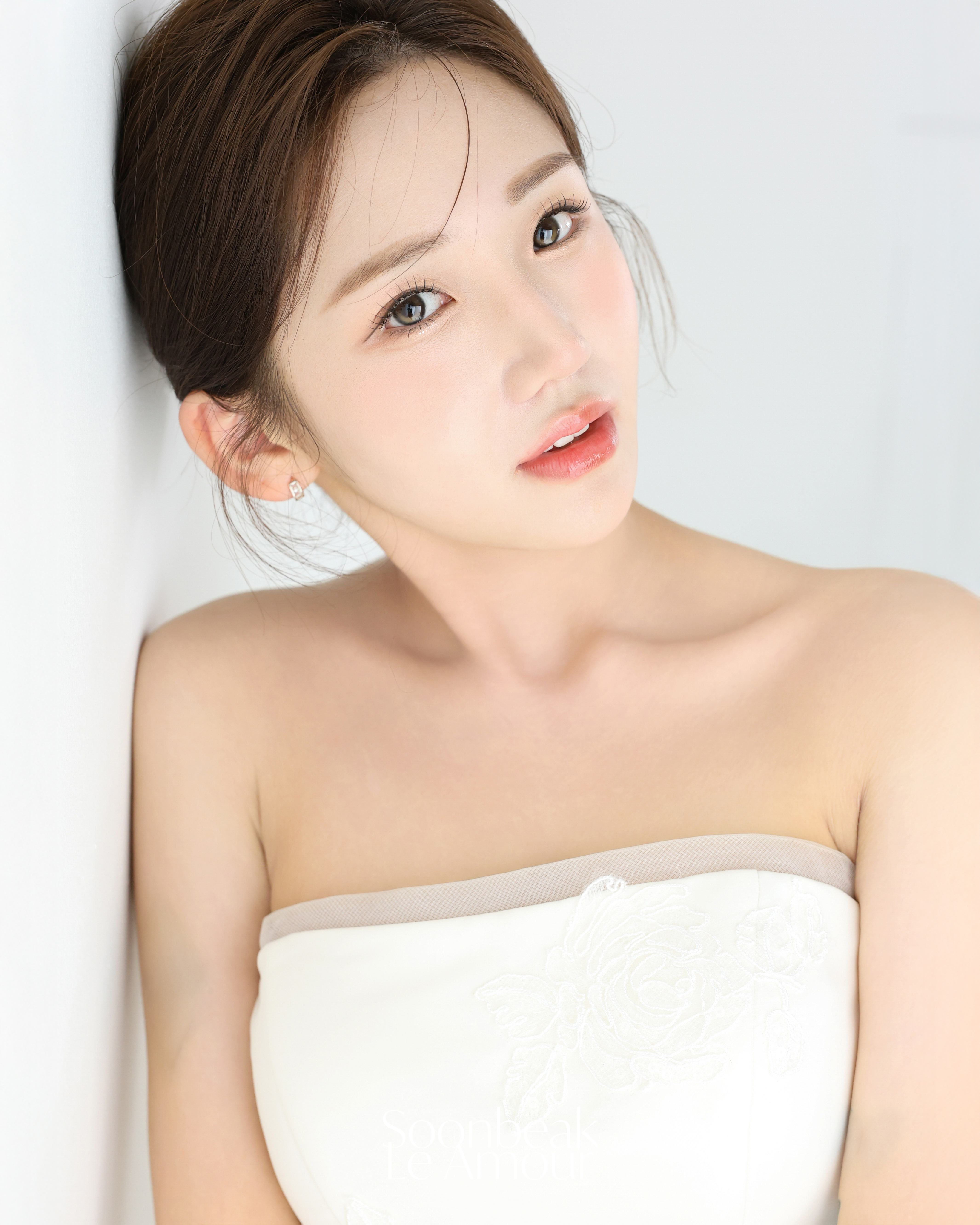 천안 프로필사진 순백스튜디오 &mdash; 여자 프로필 9