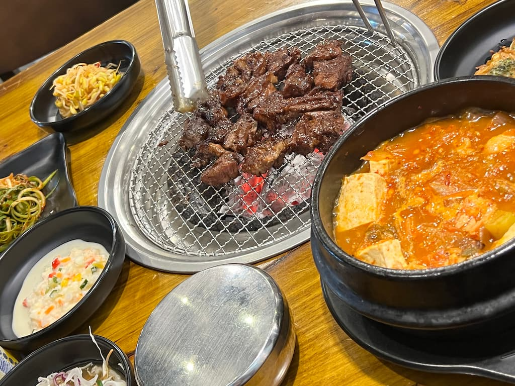 베트남-다낭-맛집-진비비큐-돼지갈비