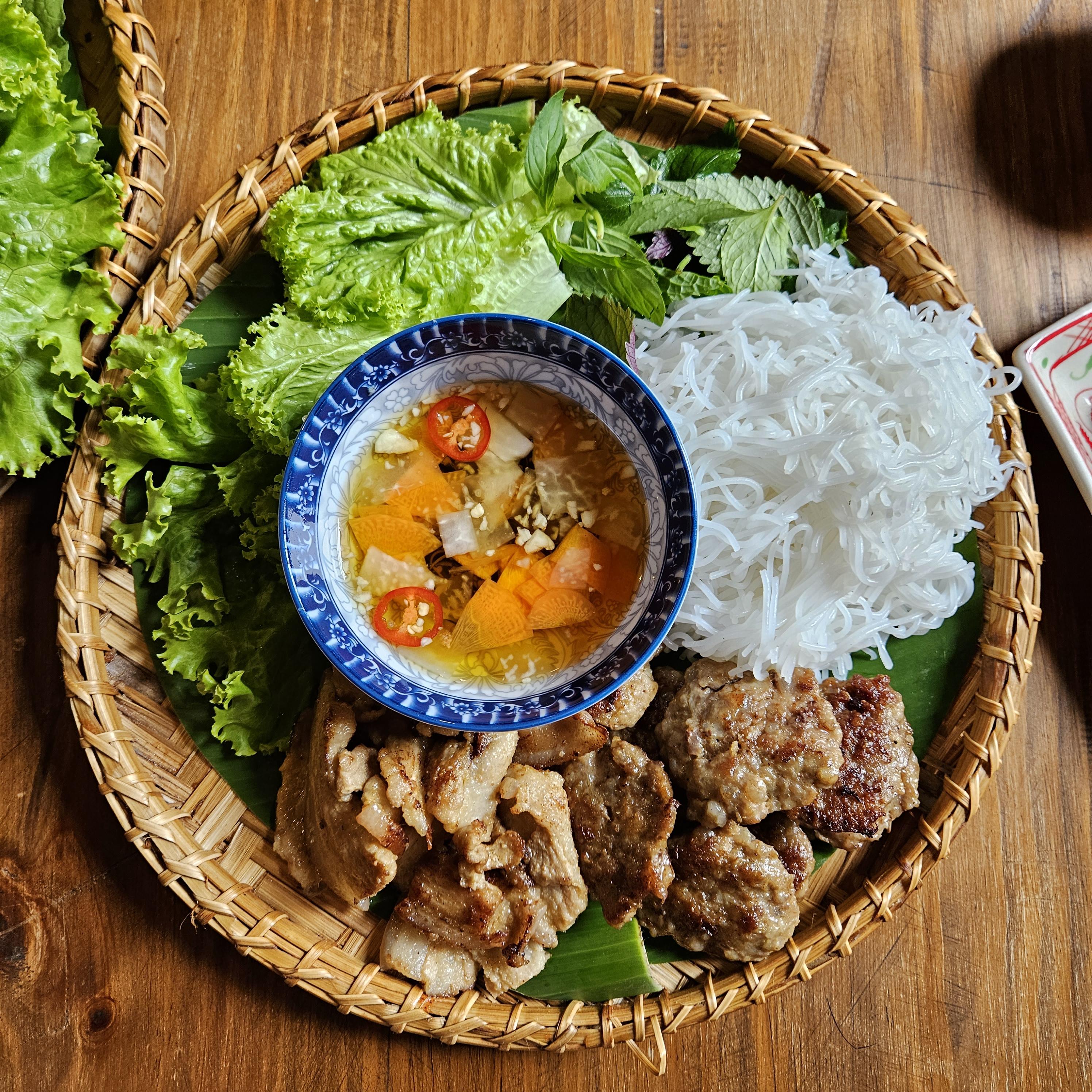 쏨모이가든 분짜