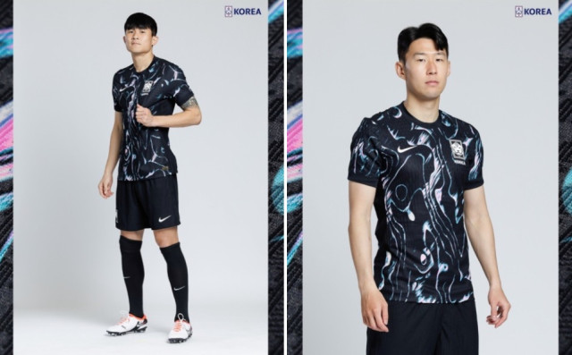 축구-국가대표-유니폼입은-김민재-손흥민