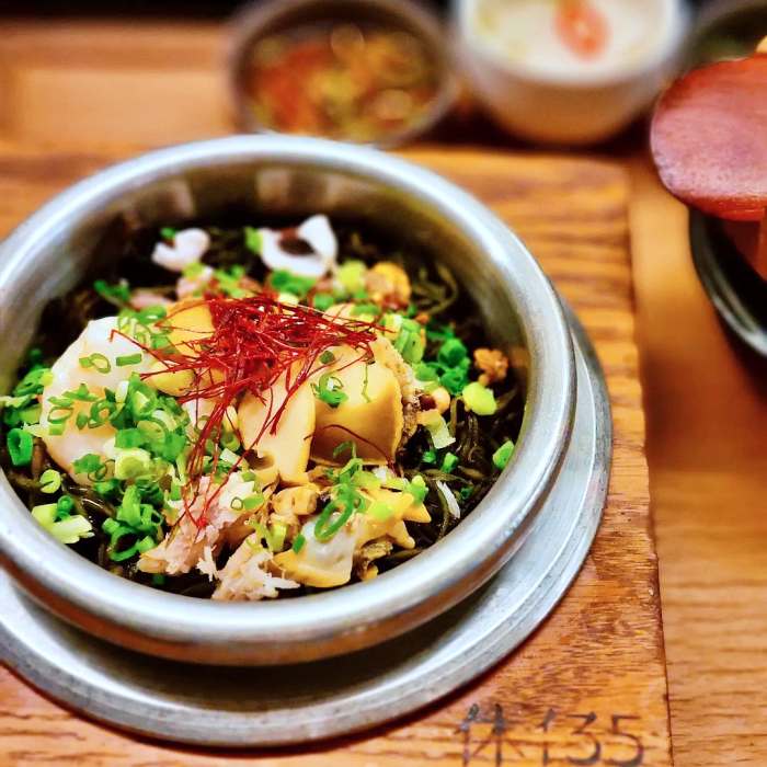 토요일은 밥이좋아 한남동 이태원 트러플 버섯 솥밥 맛집 통영 굴솥밥 해산물솥밥 반건조 생선솥밥 버터장조림솥밥 서울 핫플 6미 토밥 좋아 추천 방송정보