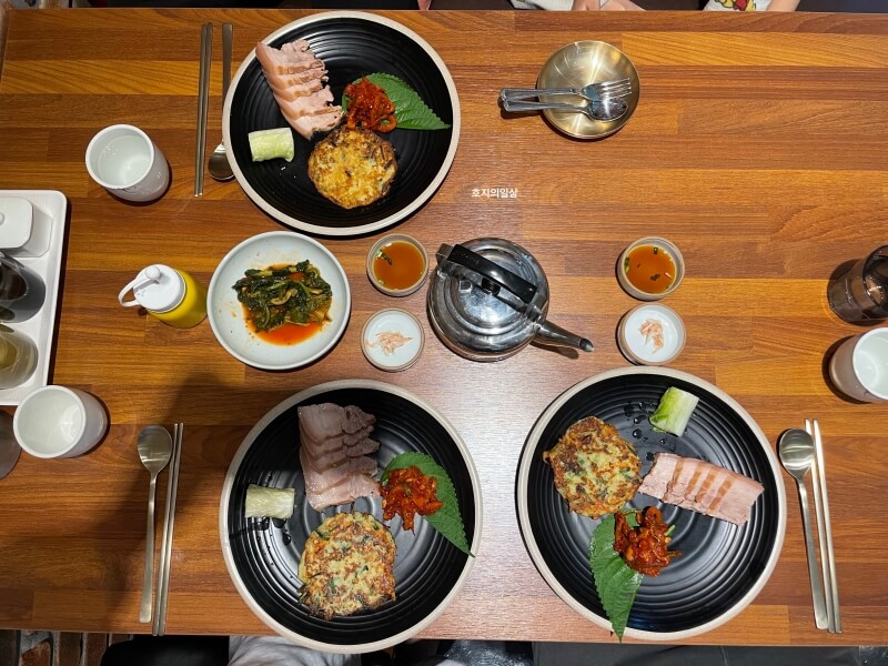 홍천 수육 맛집 연봉 막국수 - 주문한 메뉴