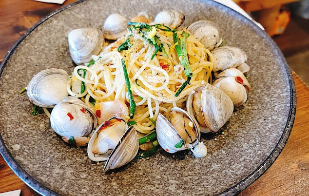 춘천 죽림동 한식집 '어쩌다 농부'