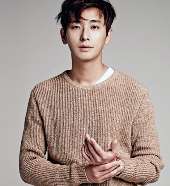 배우 주지훈