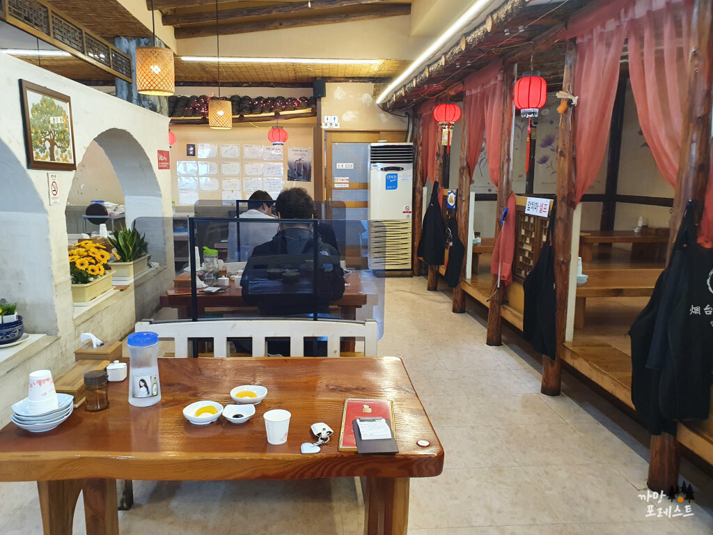 파주 최고야손해물짬뽕 내부