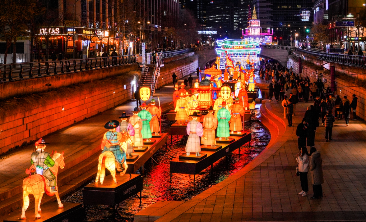 2025 서울빛초롱축제 완벽 관람 가이드 & 포토스팟 추천